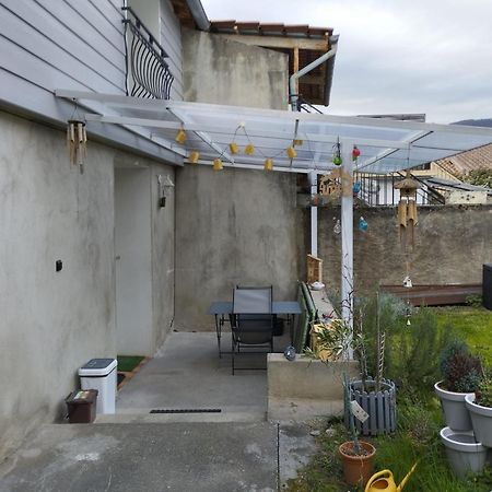 Apartamento Le Petit Nid Montgaillard  Exterior foto