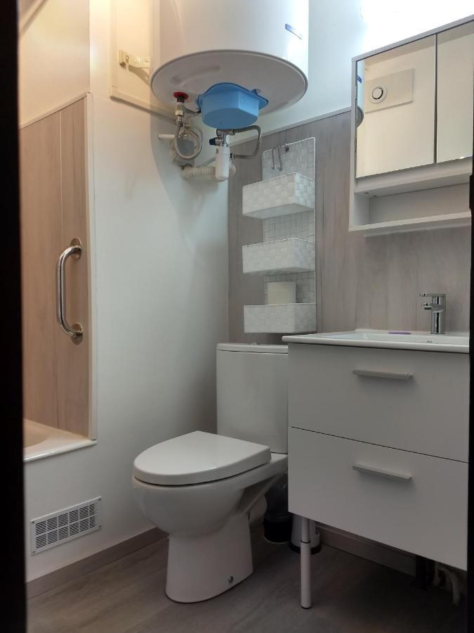 Apartamento Le Petit Nid Montgaillard  Exterior foto